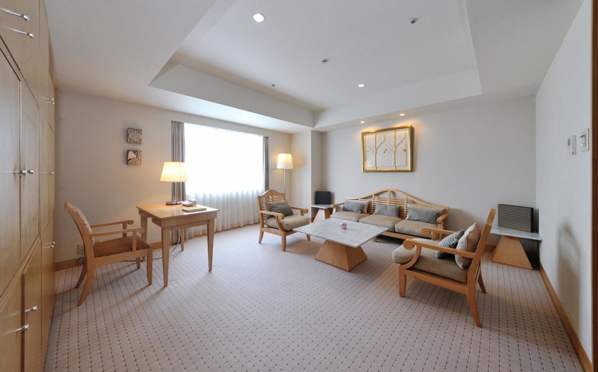 JR Kyushu Station Hotel Kokura photo 2