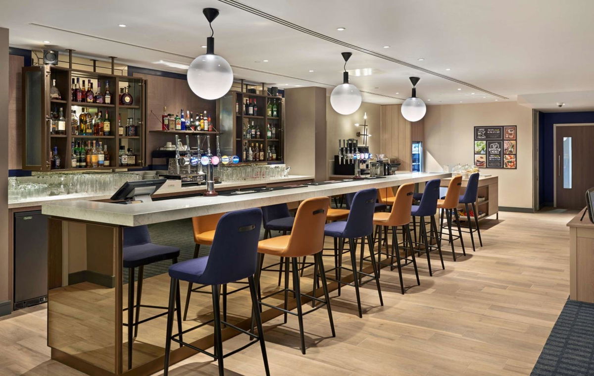 Hyatt Place London Heathrow Airport photo 2