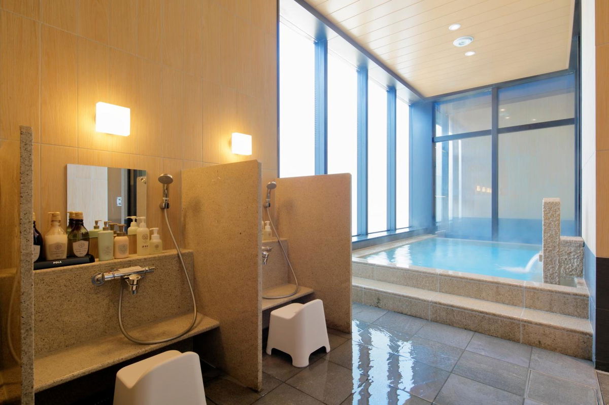 Candeo Hotels Tokyo Shimbashi photo 4