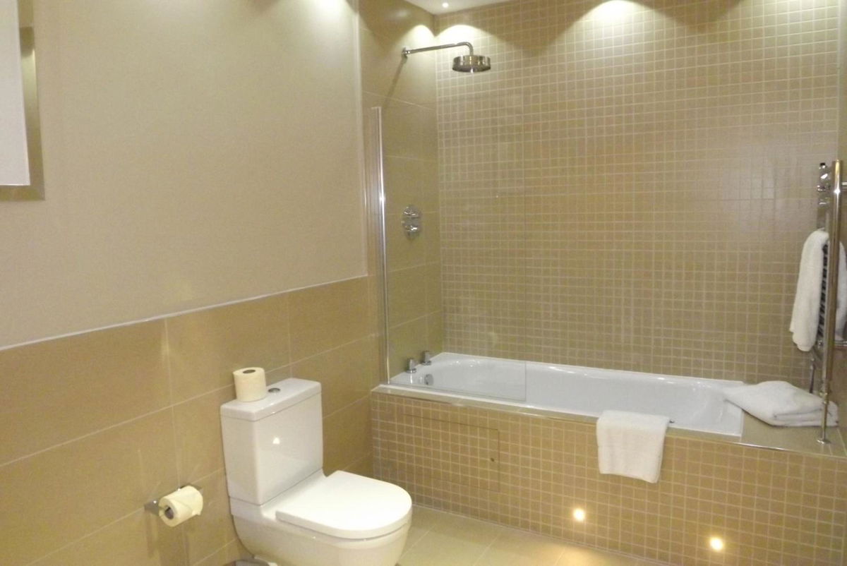 Crabwall Manor Hotel & Spa photo 4