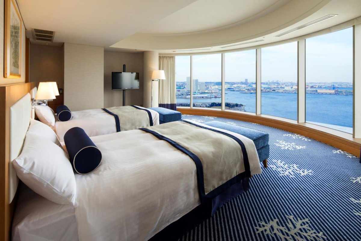 The Yokohama Bay Hotel Tokyu photo 2
