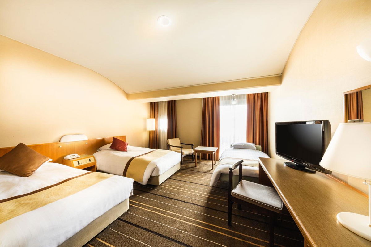 Senri Hankyu Hotel Osaka photo 3