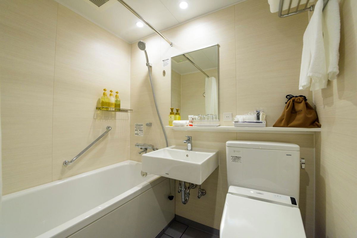 Best Western Plus Hotel Fino Osaka Kitahama photo 3
