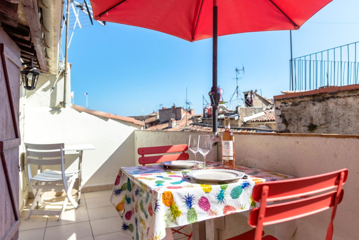 Apt terrasse centre historique photo 5