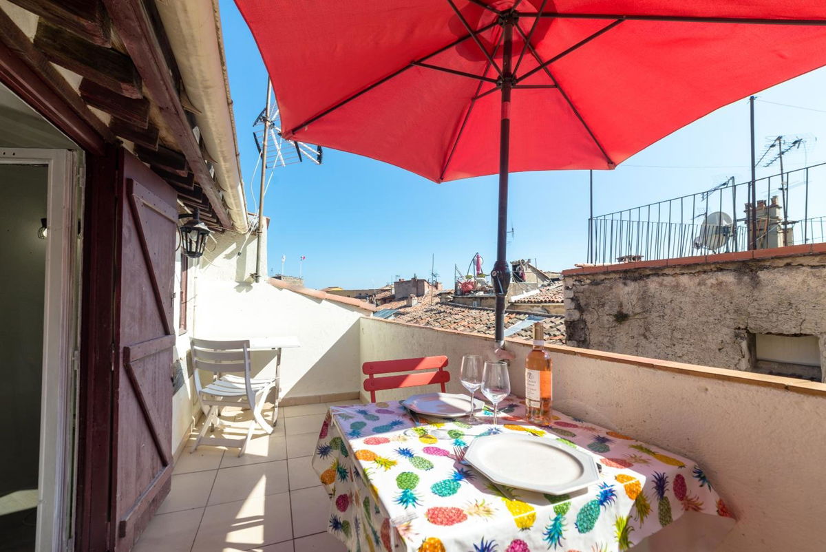 Apt terrasse centre historique photo 3