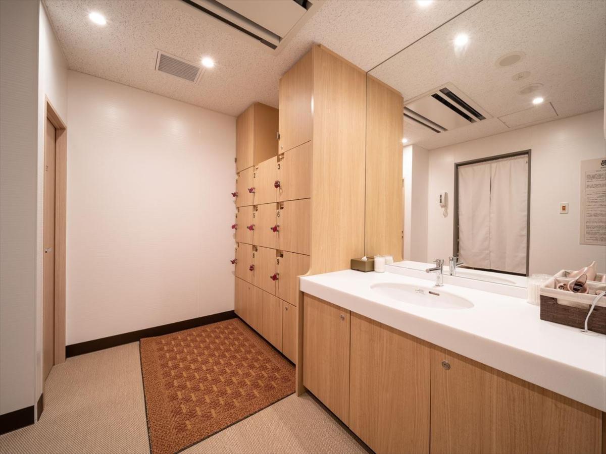 Super Hotel Premier Saitama Higashiguchi photo 4