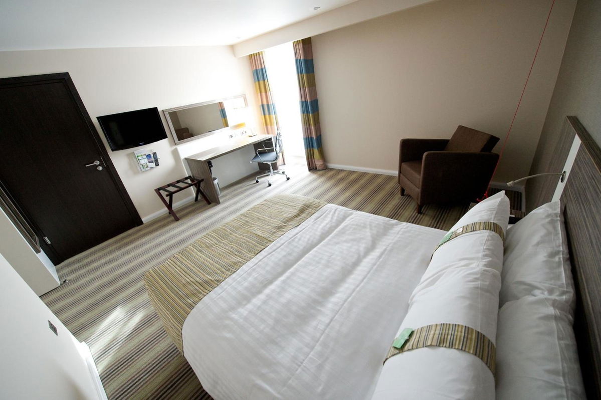 Holiday Inn Southend by IHG photo 5