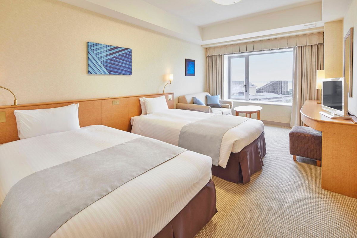 Hotel Emion Tokyo Bay photo 2