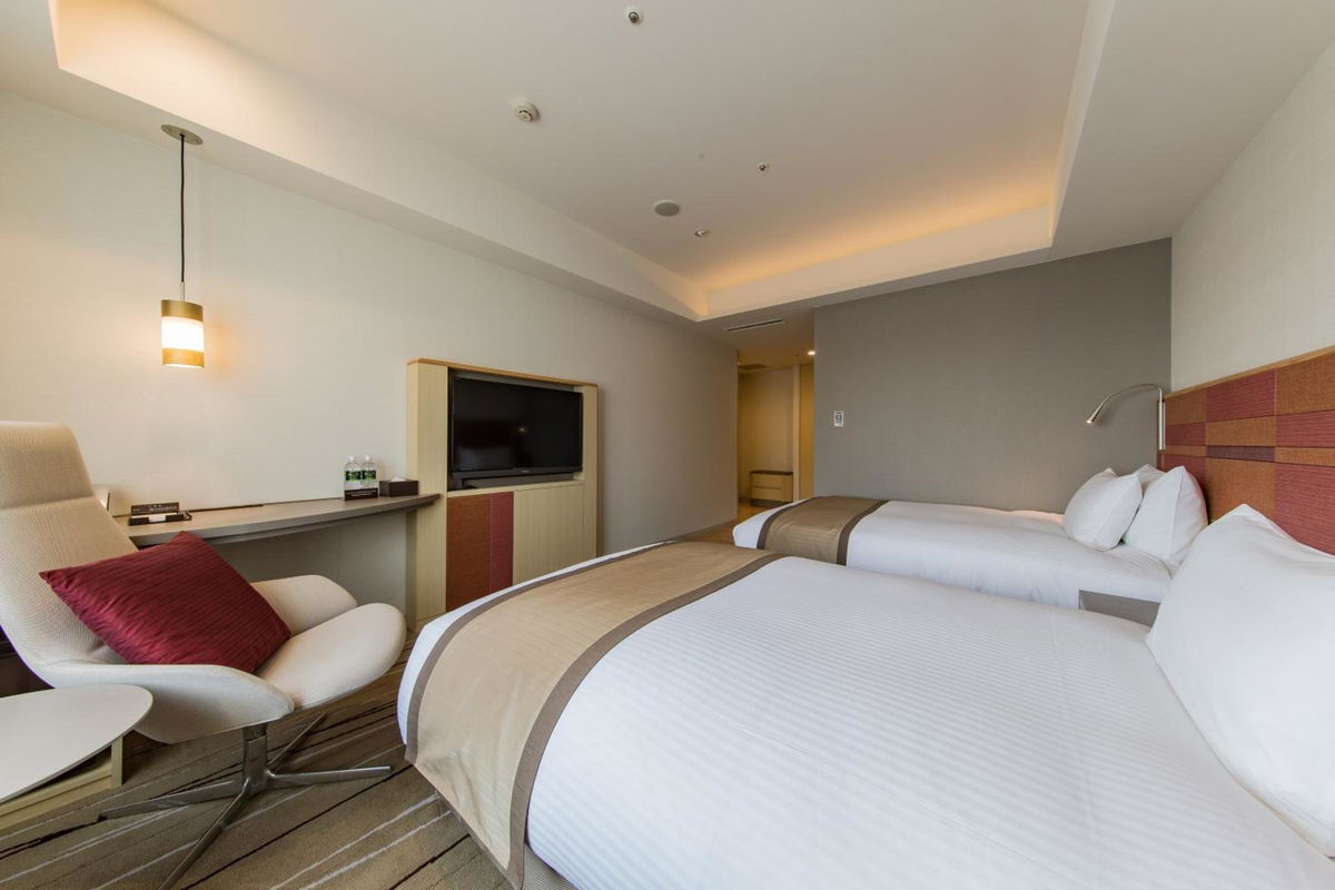 JR Kyushu Hotel Blossom Hakata Central photo 4