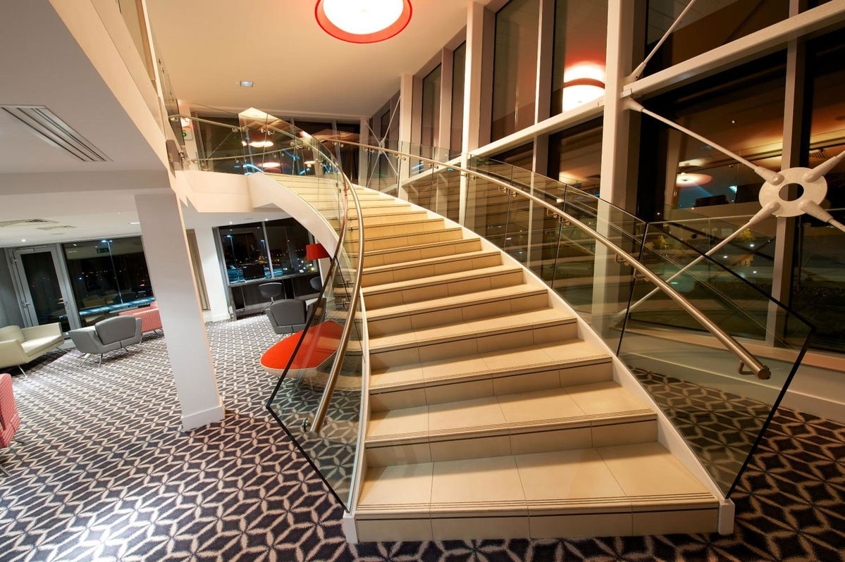 Holiday Inn Southend by IHG photo 2