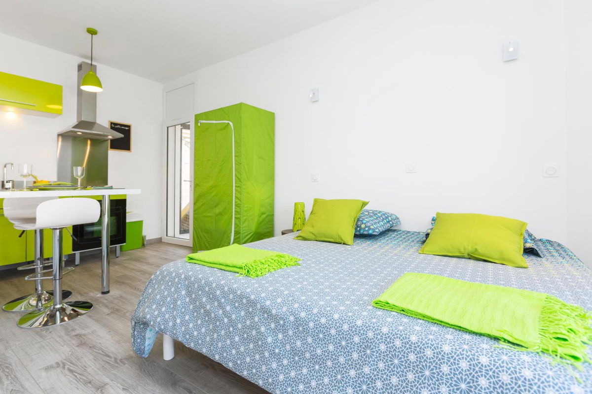 Studio Malpeigné in Avignon, fr