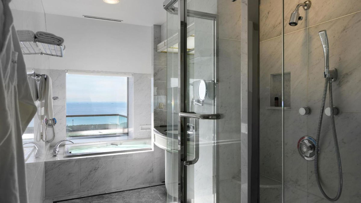 Hotel New Otani Makuhari photo 3