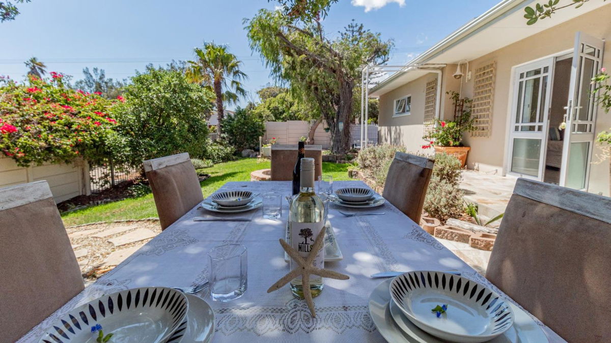 Sea Breeze Guest House photo 4