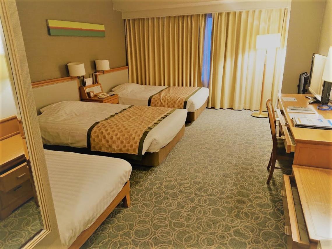 JR Hotel Clement Tokushima photo 3