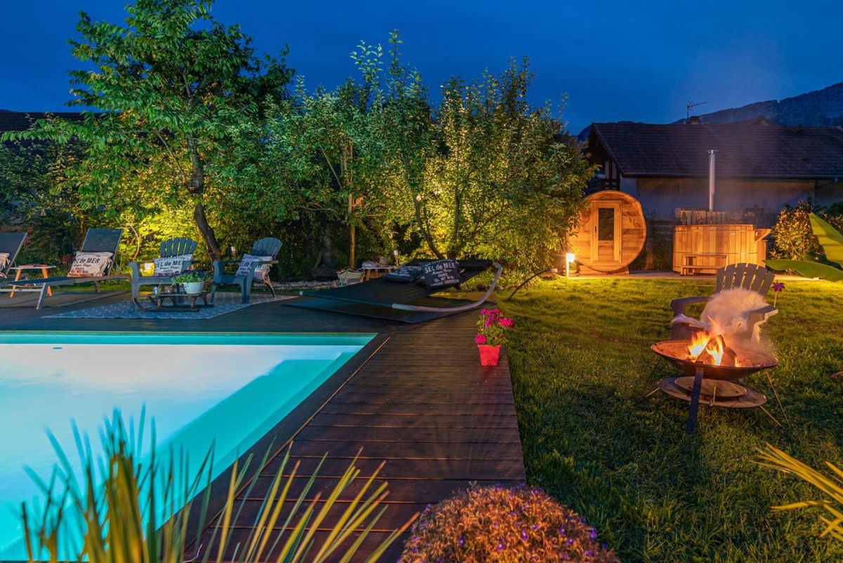 Hygge Lodge Annecy in Doussard, FR