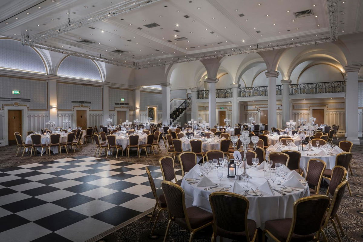 The Queens Hotel photo 2