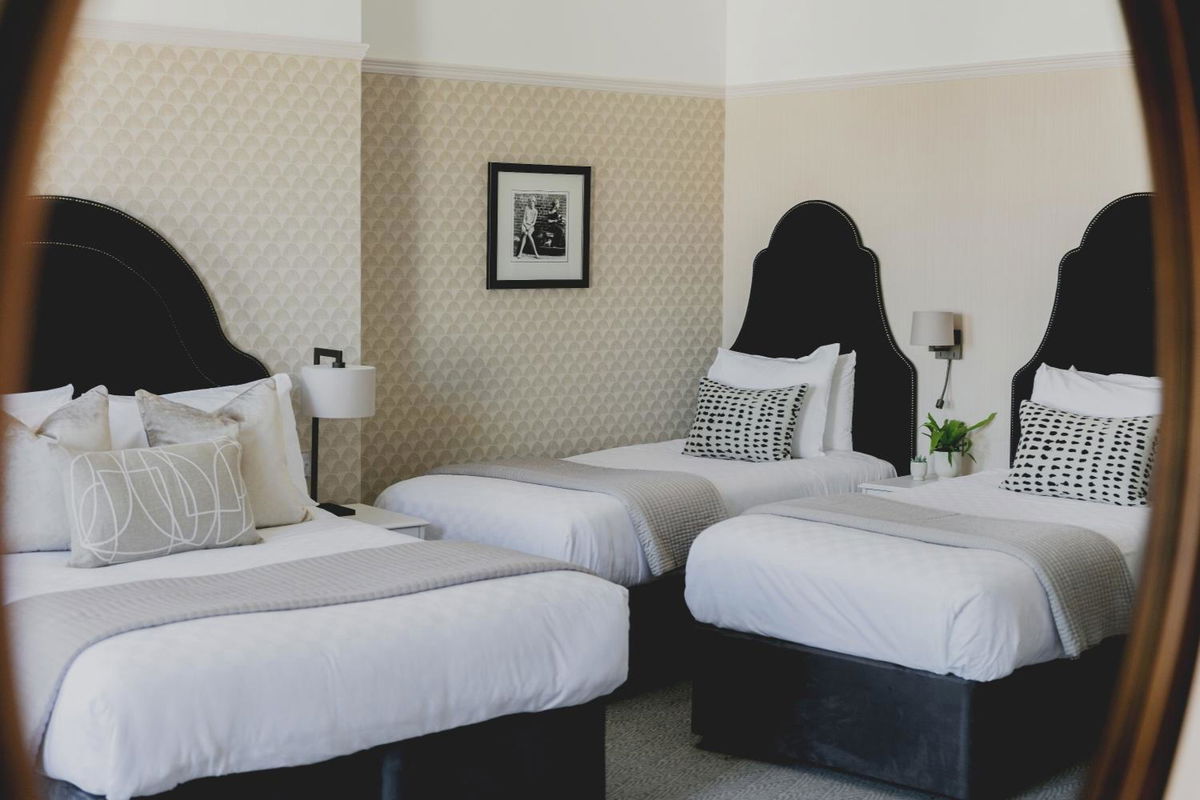 The Queens Hotel photo 2