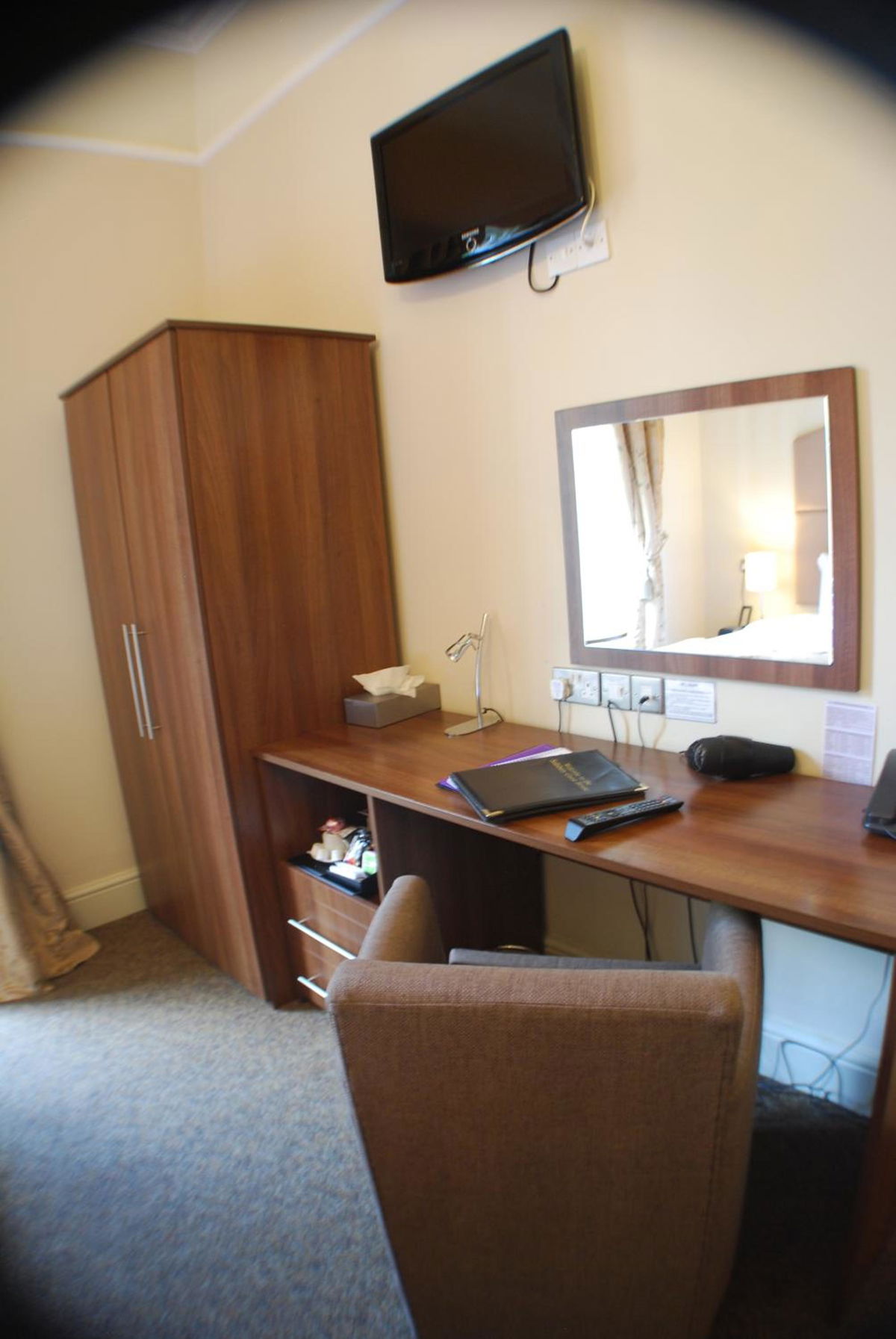 The Salisbury Hotel photo 4