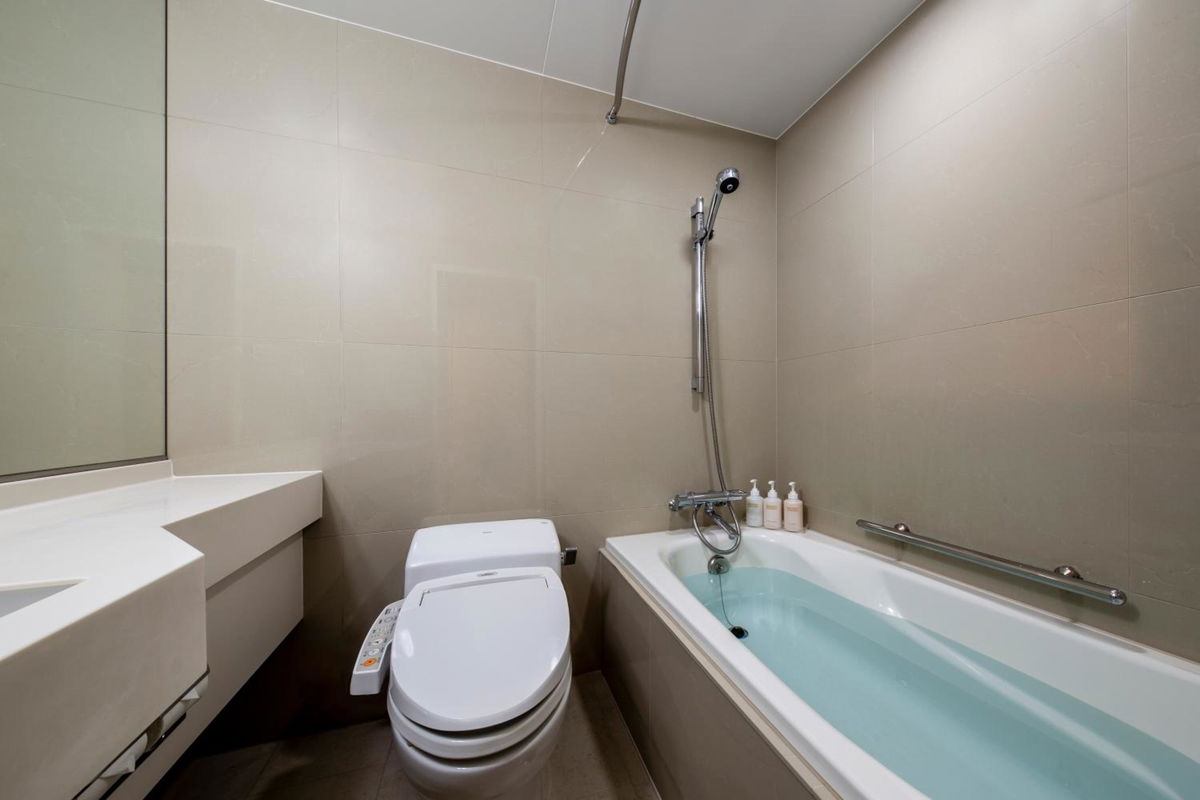 The Royal Park Hotel Kyoto Sanjo photo 2