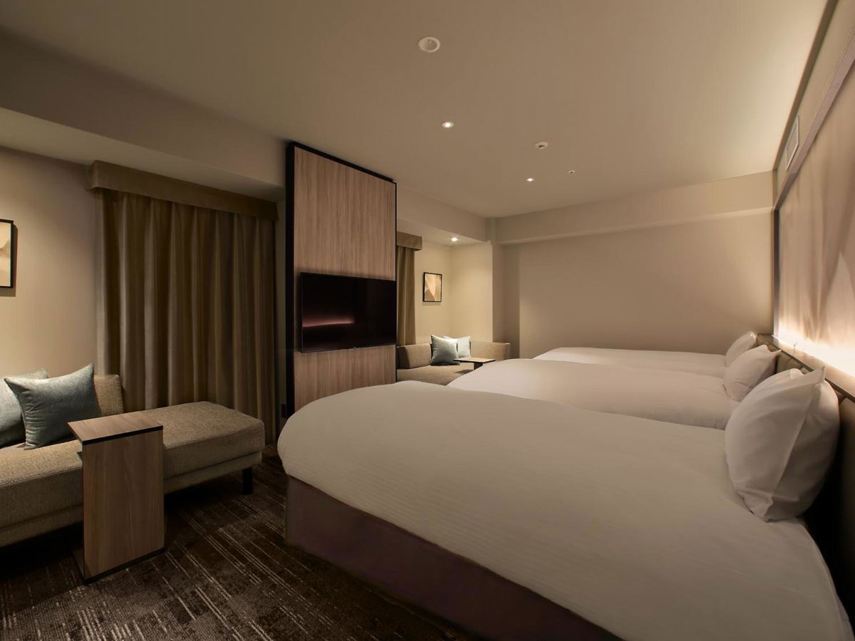 ORIENTAL HOTEL UNIVERSAL CITY photo 5