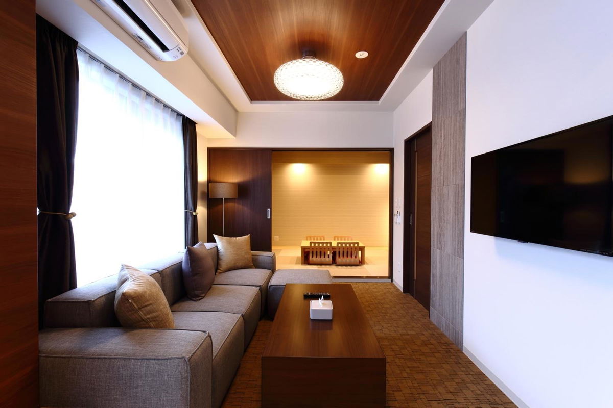 LUXCARE HOTEL photo 4