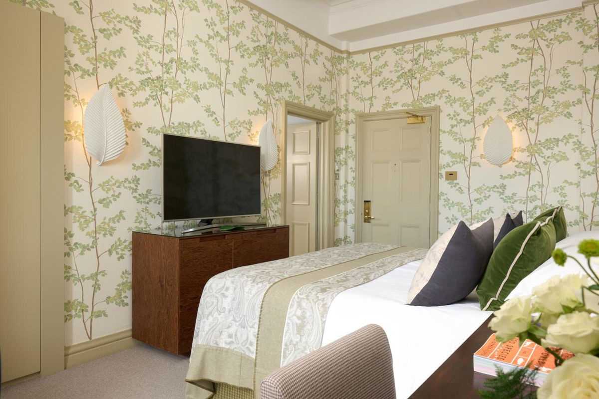 The Balmoral Hotel photo 3