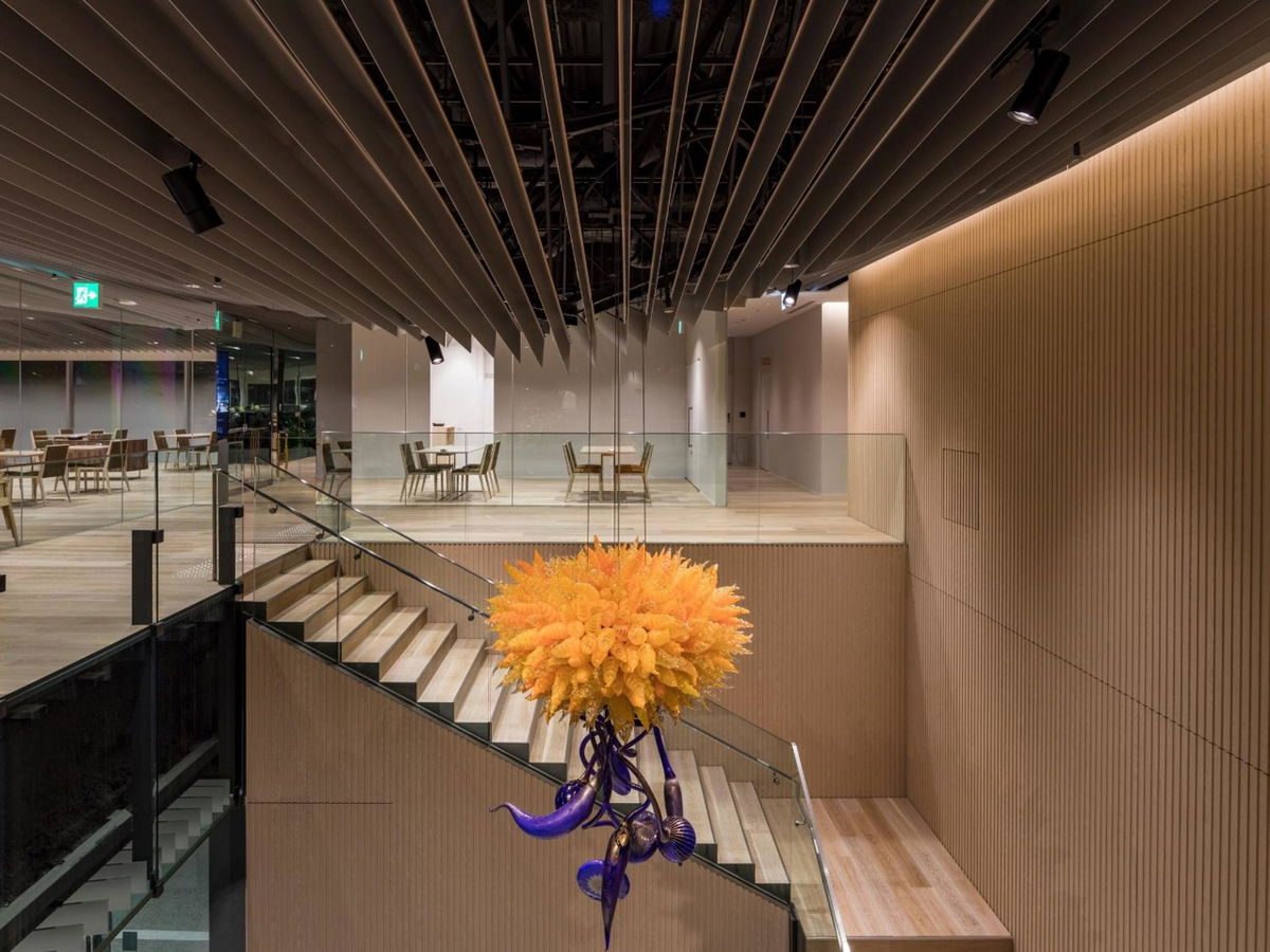 Hotel Royal Classic Osaka photo 2