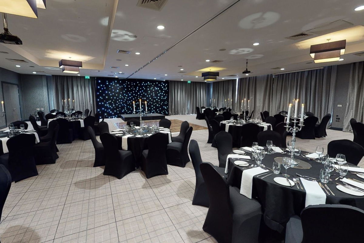 Village Hotel Aberdeen photo 3