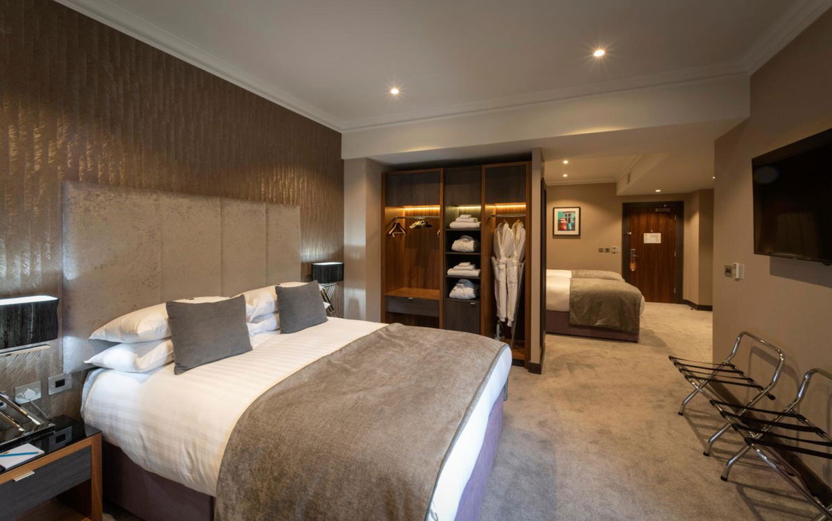 DoubleTree by Hilton Belfast City Ten Square photo 5