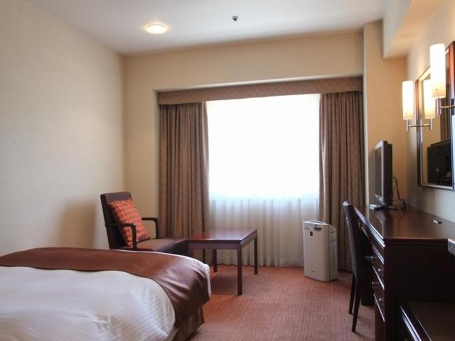 Fukuyama New Castle Hotel photo 2