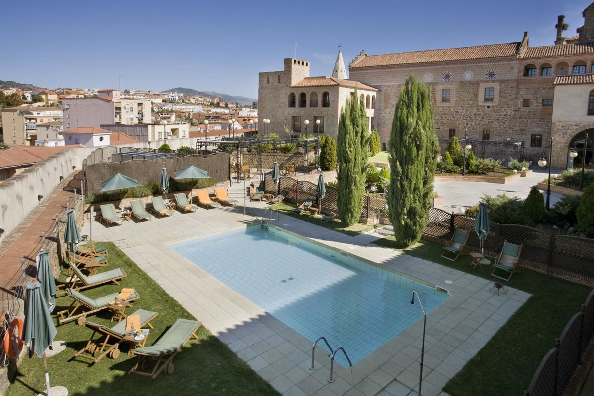 Parador de Plasencia in Plasencia, es