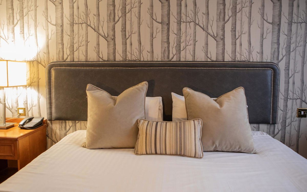 Riverside Lodge Hotel photo 2