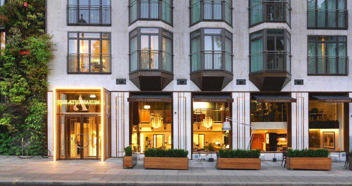 The Athenaeum Hotel & Residences photo 3