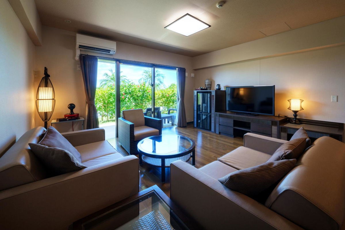 GRANDVRIORESORT ISHIGAKIJIMA Ocean's Wing & Villa Garden photo 4