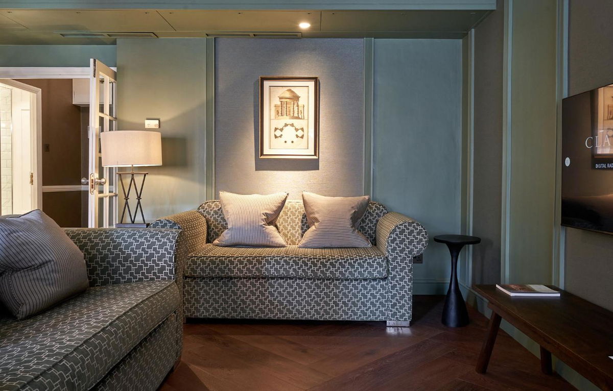 The Capital Hotel, Apartments & Townhouse - Small Luxury Hotels of The World photo 3