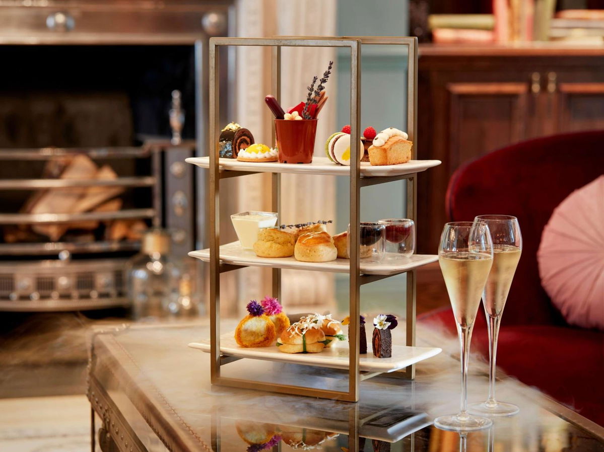 100 Queen's Gate Hotel London Kensington, Curio Collection by Hilton photo 3