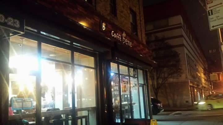 Explore New York from Queens photo 4