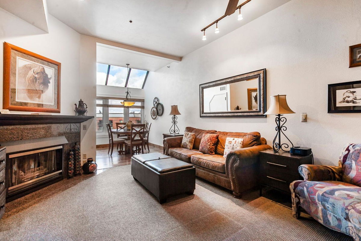 The Lodge at the Mountain Village by All Seasons Resort Lodging photo 5