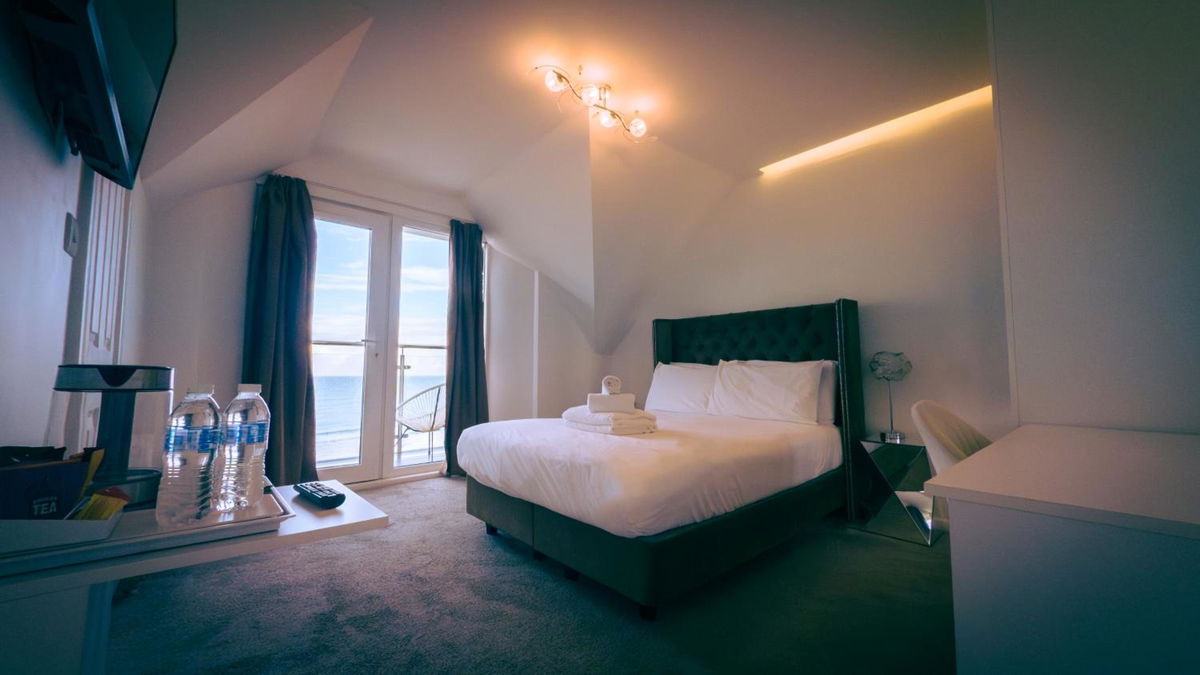 OYO Newquay Beach Hotel photo 2