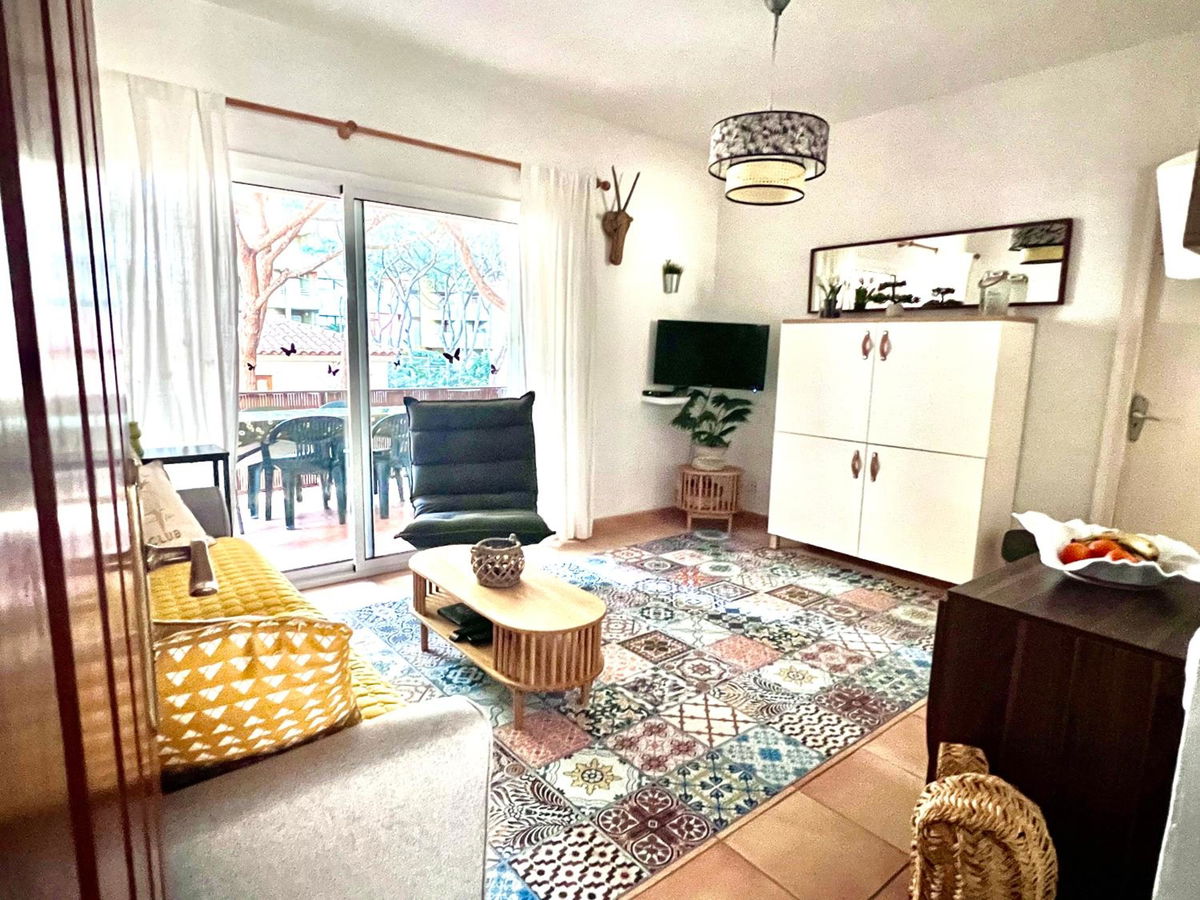 Casa ANNA - clim,2 chambres, 50 m plage, terrasse 16m2, Wifi in Platja d'Aro, ES
