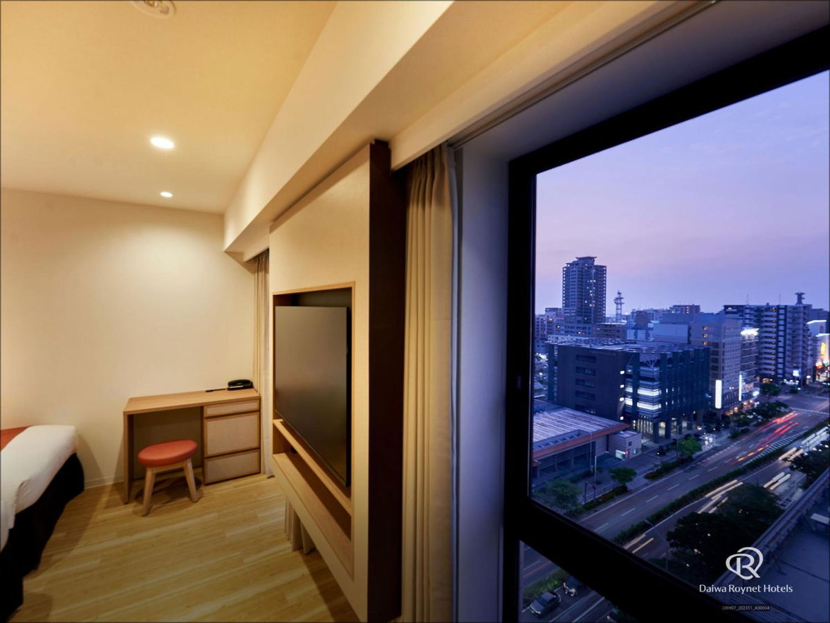 Daiwa Roynet Hotel NAHA-OMOROMACHI PREMIER photo 3