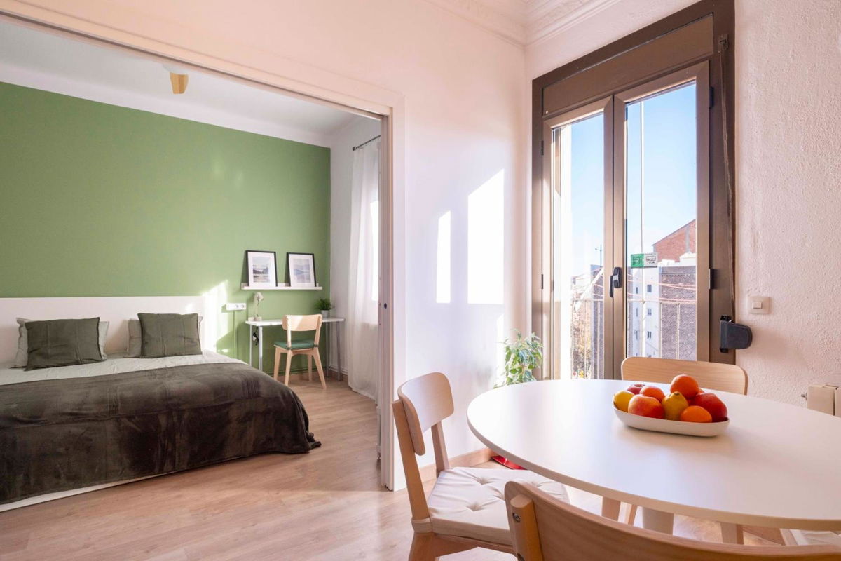 Sunny Apt Barcelona 22 in Barcelona, ES