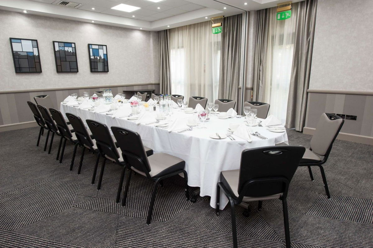 DoubleTree by Hilton Edinburgh Airport photo 2