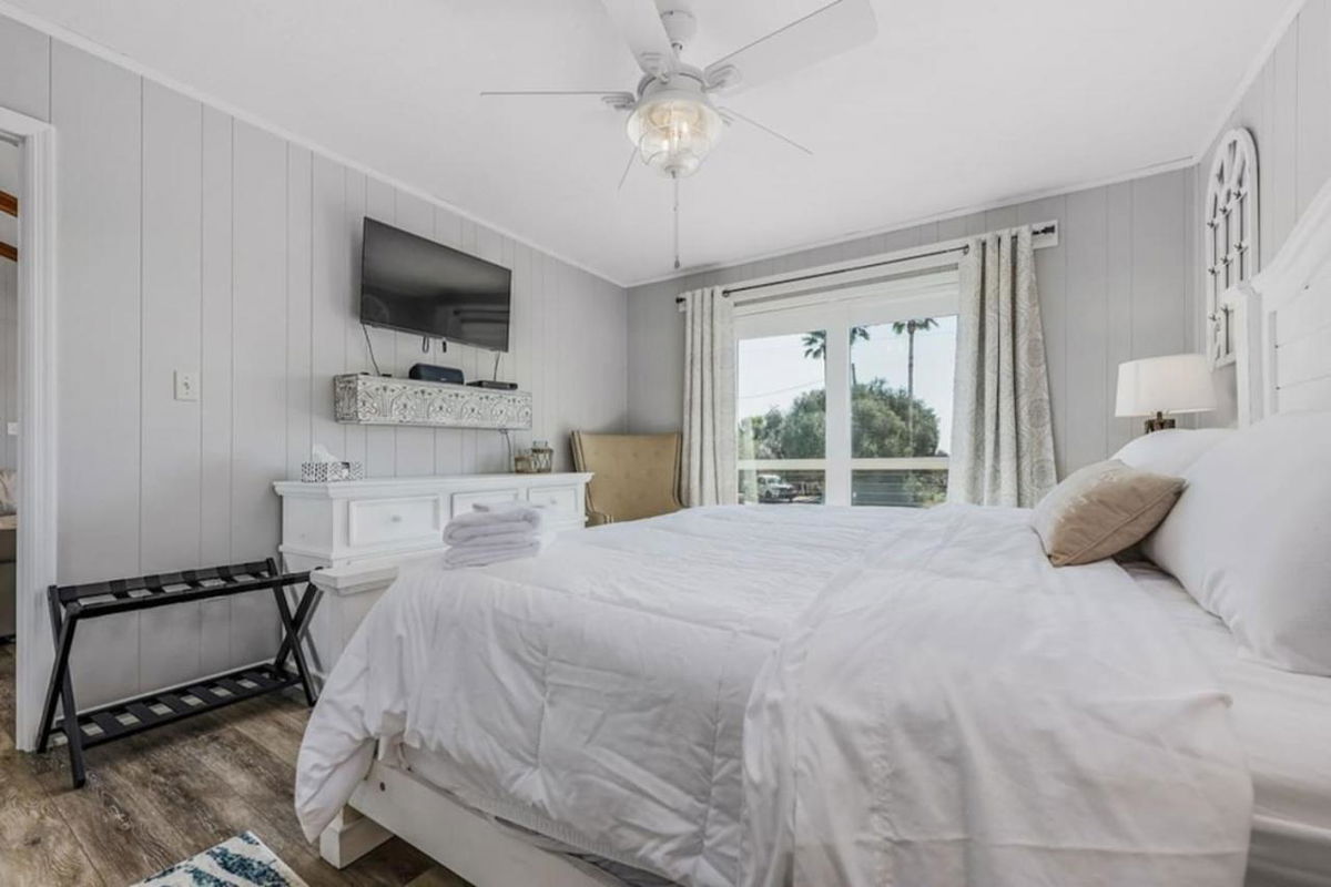 St. George Island Beach House w/ Balcony & Gulf Views photo 3