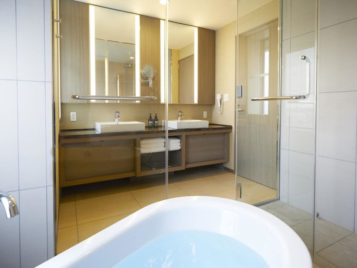 ANA Crowne Plaza Chitose by IHG photo 2
