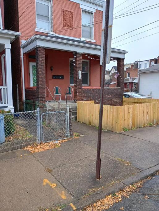 Cato Spacious 5BR Home Oakland Pittsburgh photo 4