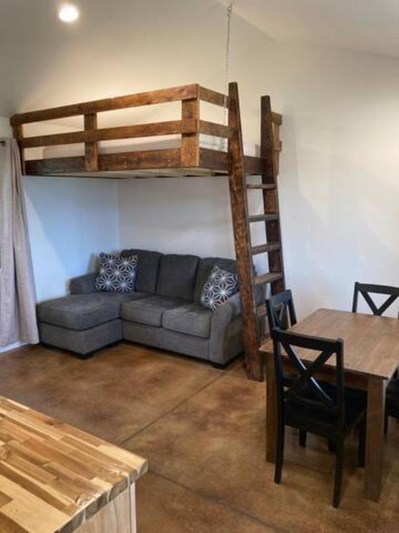 Gold Valley Camp Cabin 2 photo 4