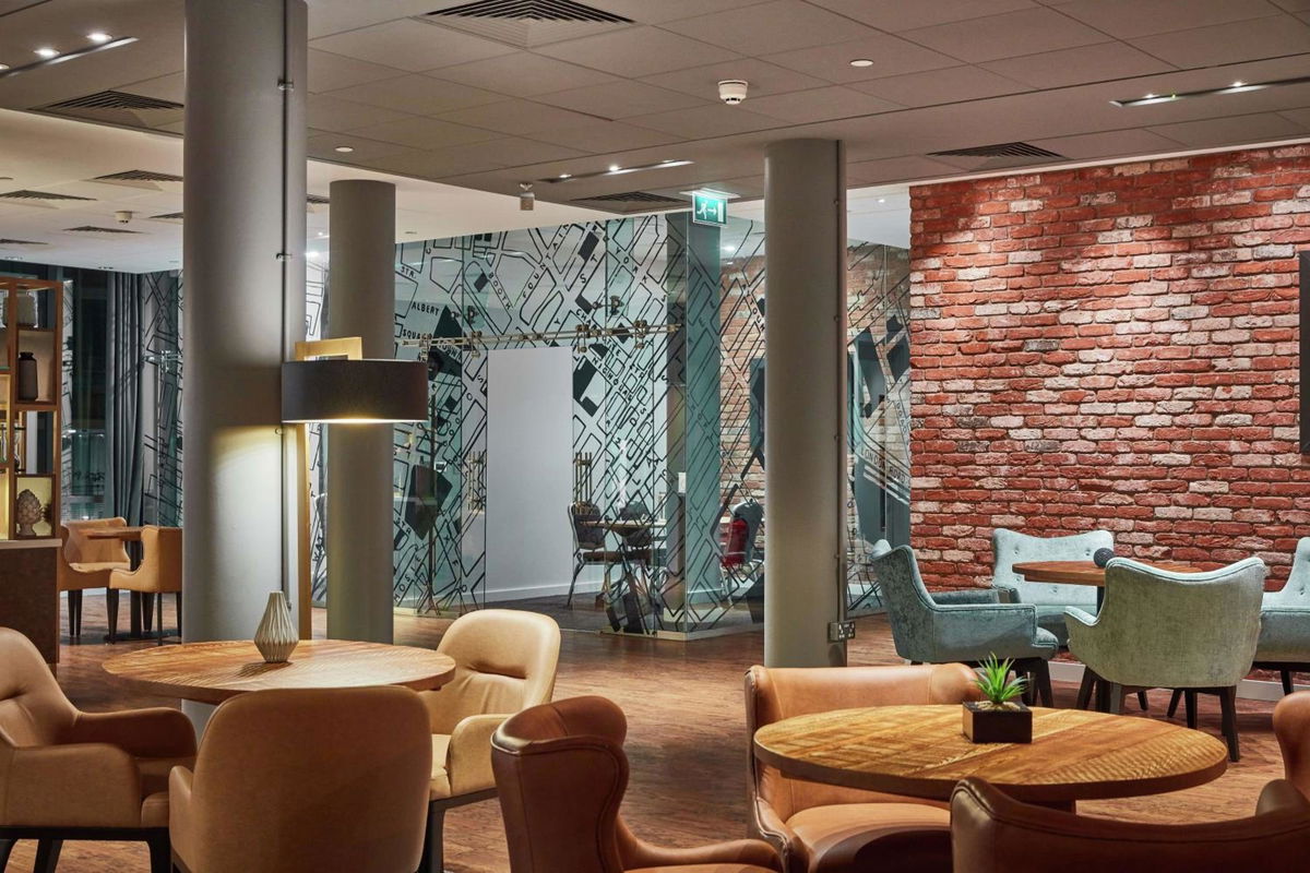 DoubleTree by Hilton Manchester Piccadilly photo 3