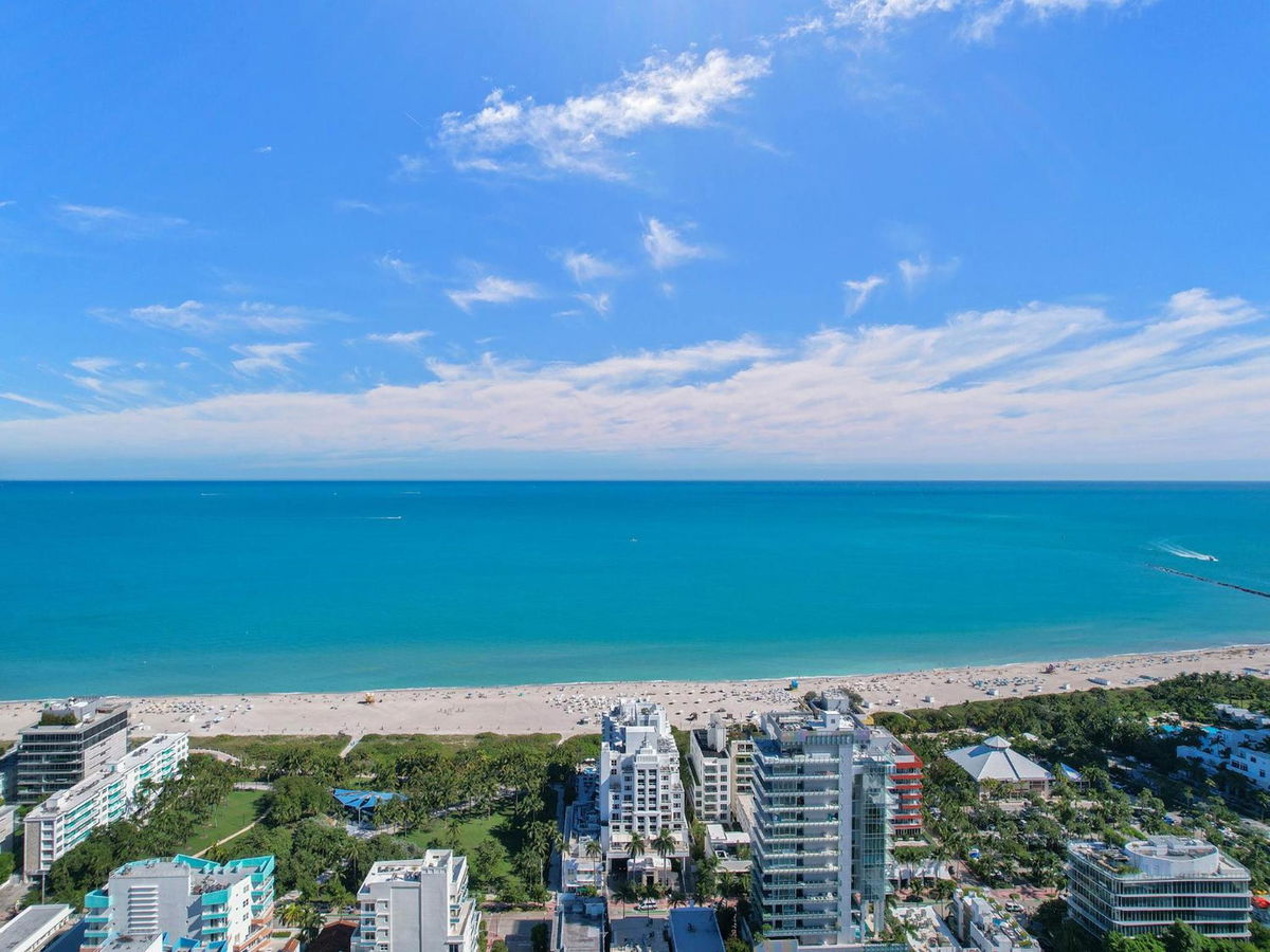 South Beach Haven- 1 Bedroom 2 Beds 1 Bathroom Apartment in Miami Beach, US