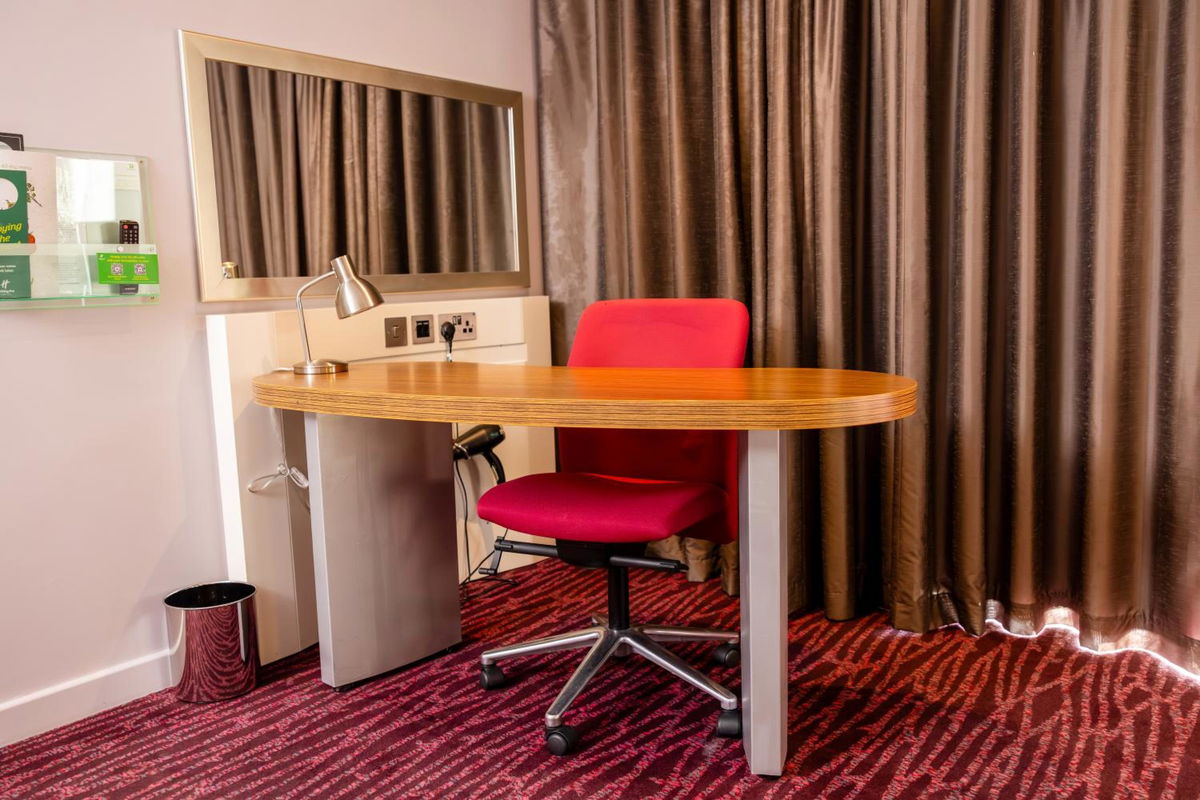 Holiday Inn Manchester-Mediacityuk by IHG photo 5